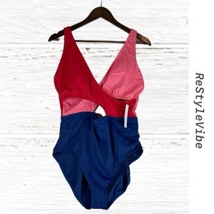 BEACH BETTY by Miracle Brands Size XL Swimsuit One Piece NWT Slimming Cutouts